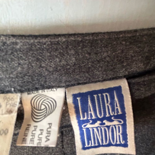 Wool skirt like new size 48
