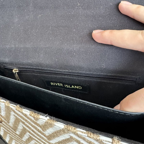 River Island shoulder bag like new, black and beige