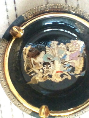 Ashtray with 24K gold leaf, unused with ancient Greek motifs