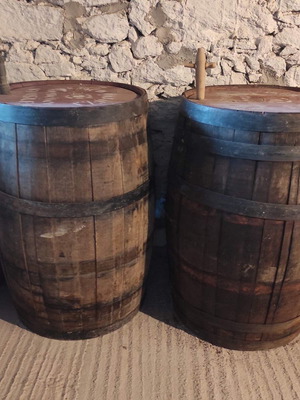 Oak barrels used, set of 2, 200 liters each
