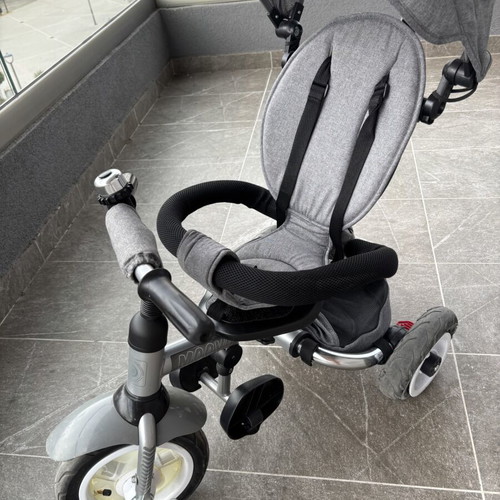 Lorelli Emotion children's tricycle stroller