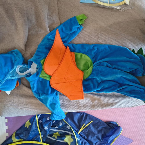 Dragon costume 12 months new