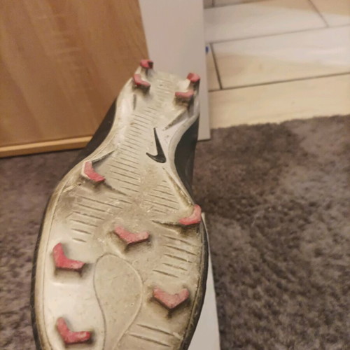 Nike football shoes used, size 40