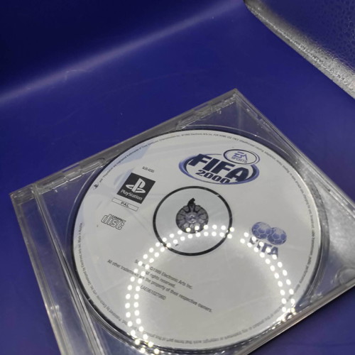 Formula One 99 and FIFA 2000 PlayStation 1 games, PAL