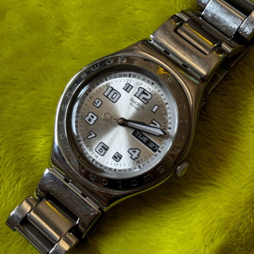 Swatch Irony Daydate like new silver watch needs battery