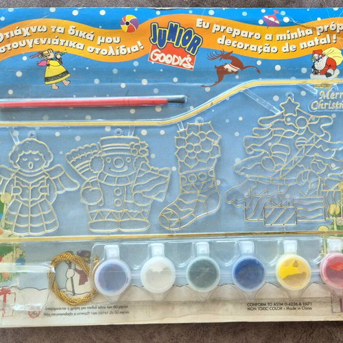 Goodys Christmas toy used with figures and paints