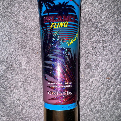 Victoria Secret Island Fling body lotion 250ml like new