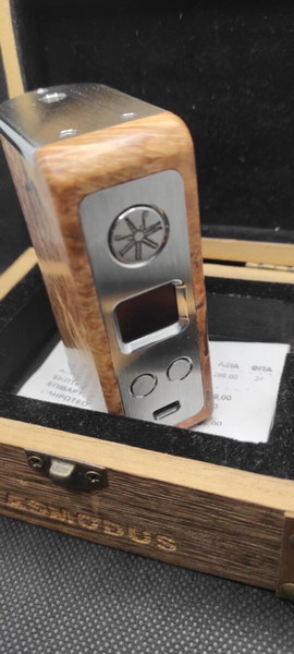 Minikin – Kodama 150W TC Stabilized Wood