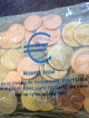 A circulation 2001 euro coins new, sealed bag