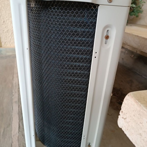 General Electric Inverter Air Conditioner 12000 BTU like new