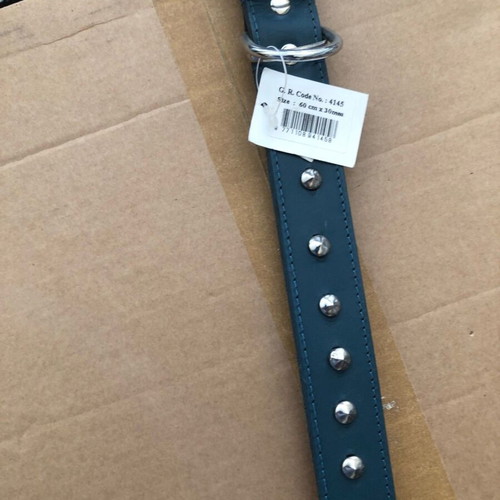 Pet Camelot leather collar with studs 30mm x 60cm new