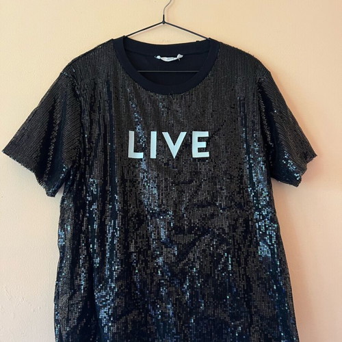 Mango sequin t-shirt new, size S/M, black with LIVE print