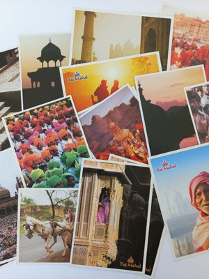 Taj Mahal postcard set like new, pack of 16, 00's