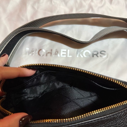 Michael Kors black pebbled leather crossbody bag like new