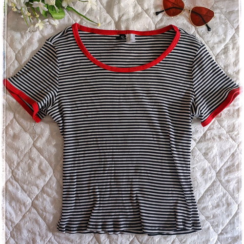 H&M Divided Striped T-shirt Medium Used, Summer Top