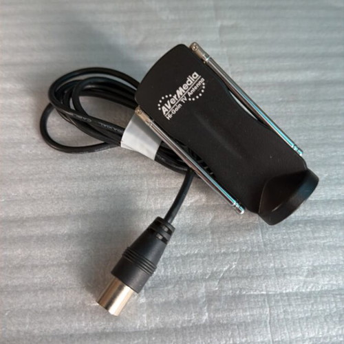 Mini antenna for analog and digital signal AverMedia Hi-Gain used