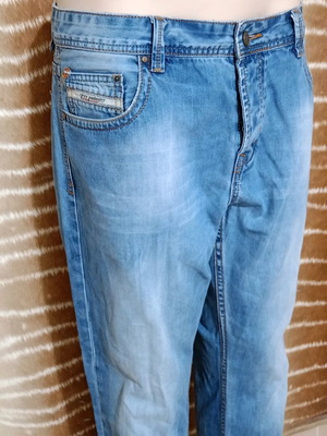 Παντελόνι Denim Trueman μεταχειρισμένο, μέγεθος L, μπλε