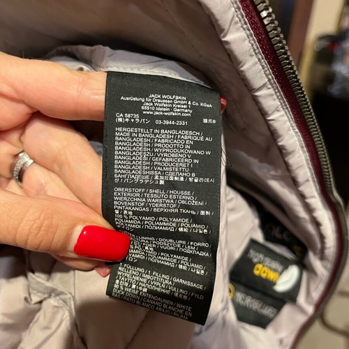Jack Wolfskin women's jacket new without tag, size M