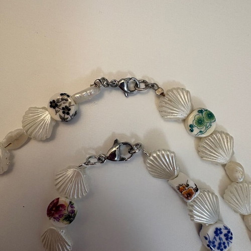 Handmade necklace and bracelet set with shells and steel clasp new