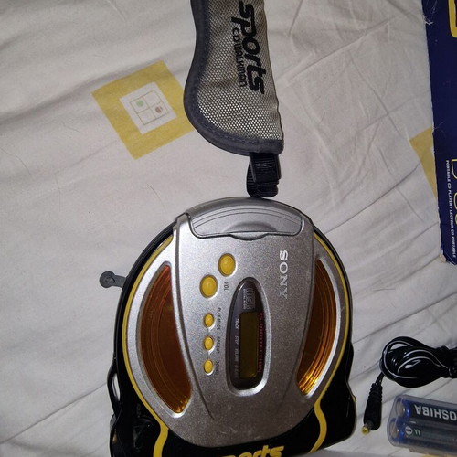 Sony Sports CD Walkman D-SJ01 collectible