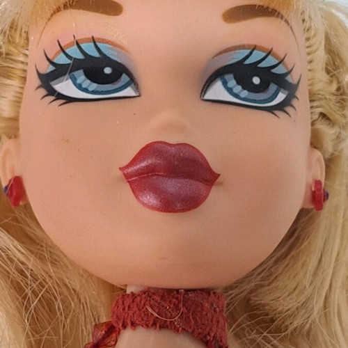 Bratz Independence Day Cloe used doll with flaws