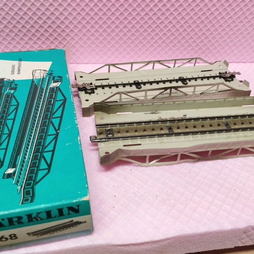 Merklin metal bridges HO scale used