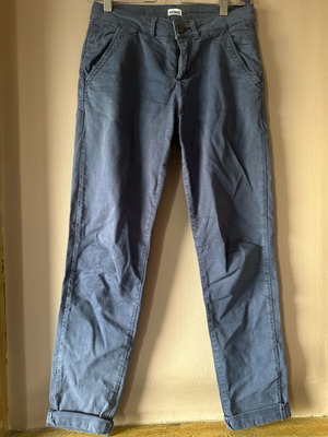 Reiko blue pants like new, 97% cotton, size XS