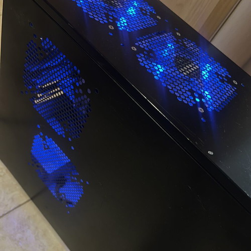 Low gaming PC with Radeon RX6400 graphics card