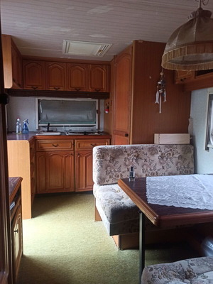Hobby Prestige 5-Meter Caravan with Double Bed and Chemical Toilet