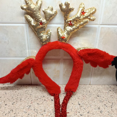 Carnival headbands like new, set of two