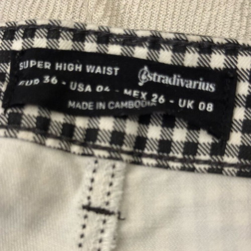 Stradivarius checked denim pants size S like new