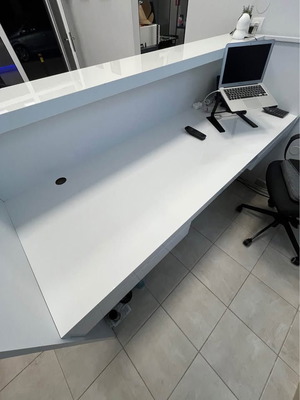 Reception like new with two drawers 120x200
