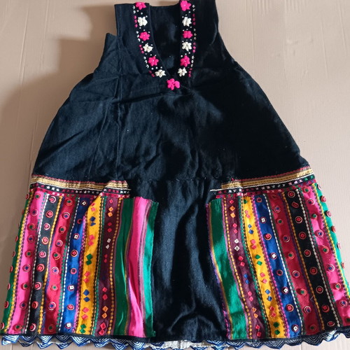 Collectible traditional wool dress used, size 46