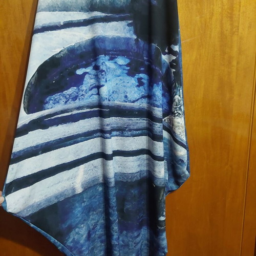 ALE printed dress like new, elastic, below knee, size S