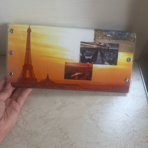 Crossbody bag used, unique hanging style