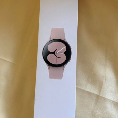 Samsung Galaxy Watch 4 Pink Gold 40mm like new with charger and box
