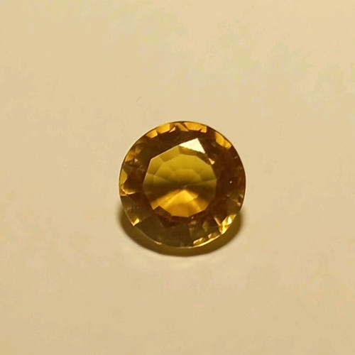 Citrine 7 carats new, beautiful cut for jewelry or collection