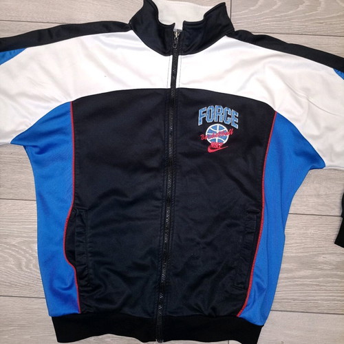 Nike Force Basketball Track Jacket used, size Medium, blue multicolor