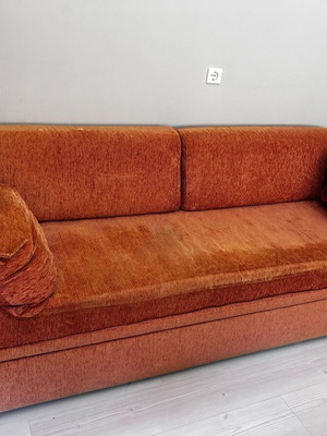 Media Strom Τριθέσιος Καναπές Κρεβάτι Μεταχειρισμένος Με Συρόμενο Κρεβάτι