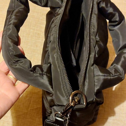 Puffer bag crossbody black like new