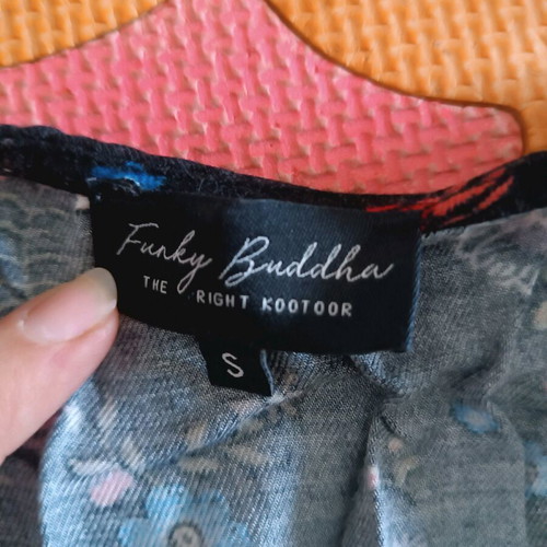 Funky Buddha dress small black like new