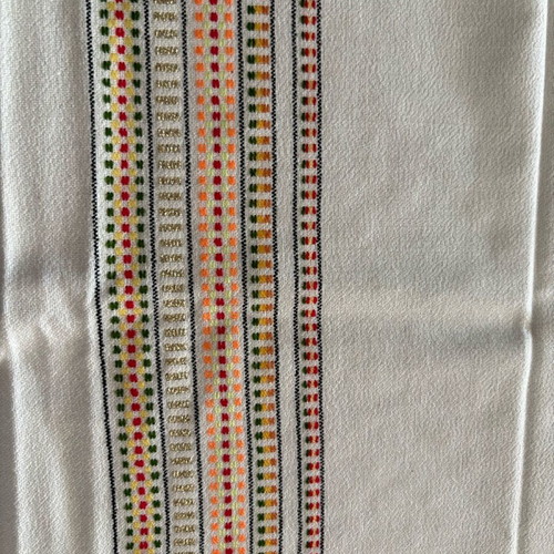 Handmade embroidered runners with details new