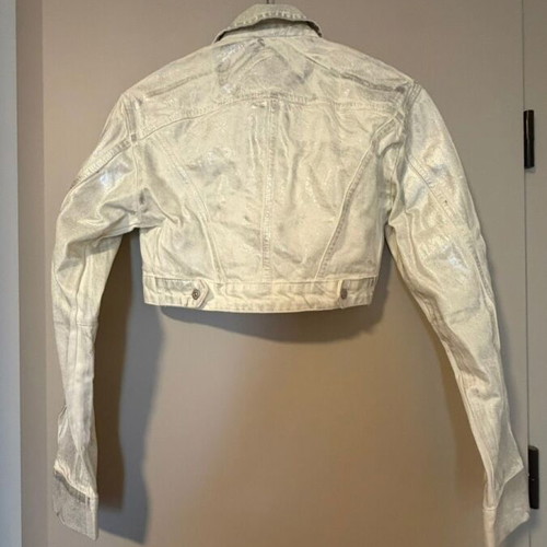 Zara cropped denim jacket like new, gray silver, size M