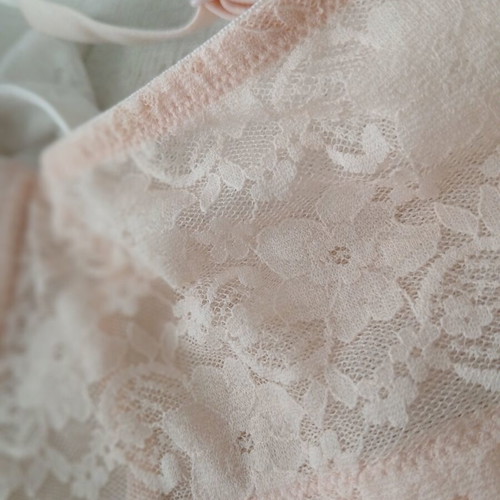 White bustier bra 85D with lace