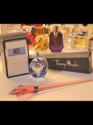 Angel Mugler σετ καινούργιο, συλλεκτική vintage μινιατούρα με κλιπ μαλλιών