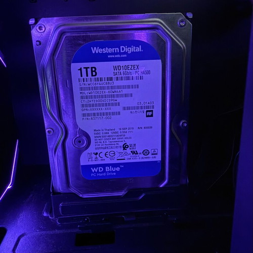 Western Digital Blue 1TB HDD WD10EZEX like new