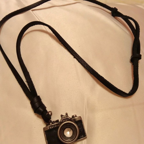 Unisex necklaces new with leather straps, set of 2