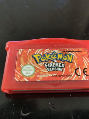 Pokémon FireRed cartridge for Game Boy Advance like new