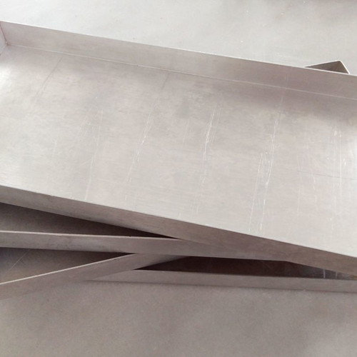 Rectangular pastry tray used 43x19x3cm