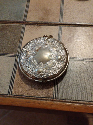 Vintage silver compact powder box with floral embossed design, new